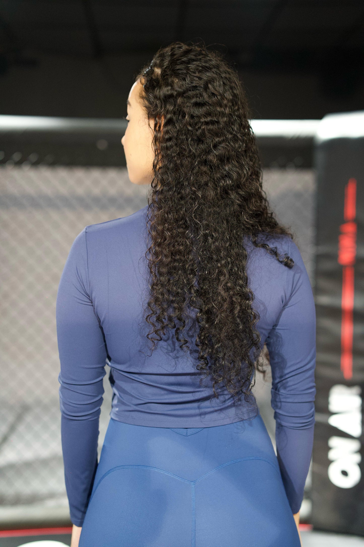 Veste de sport bleu foncé