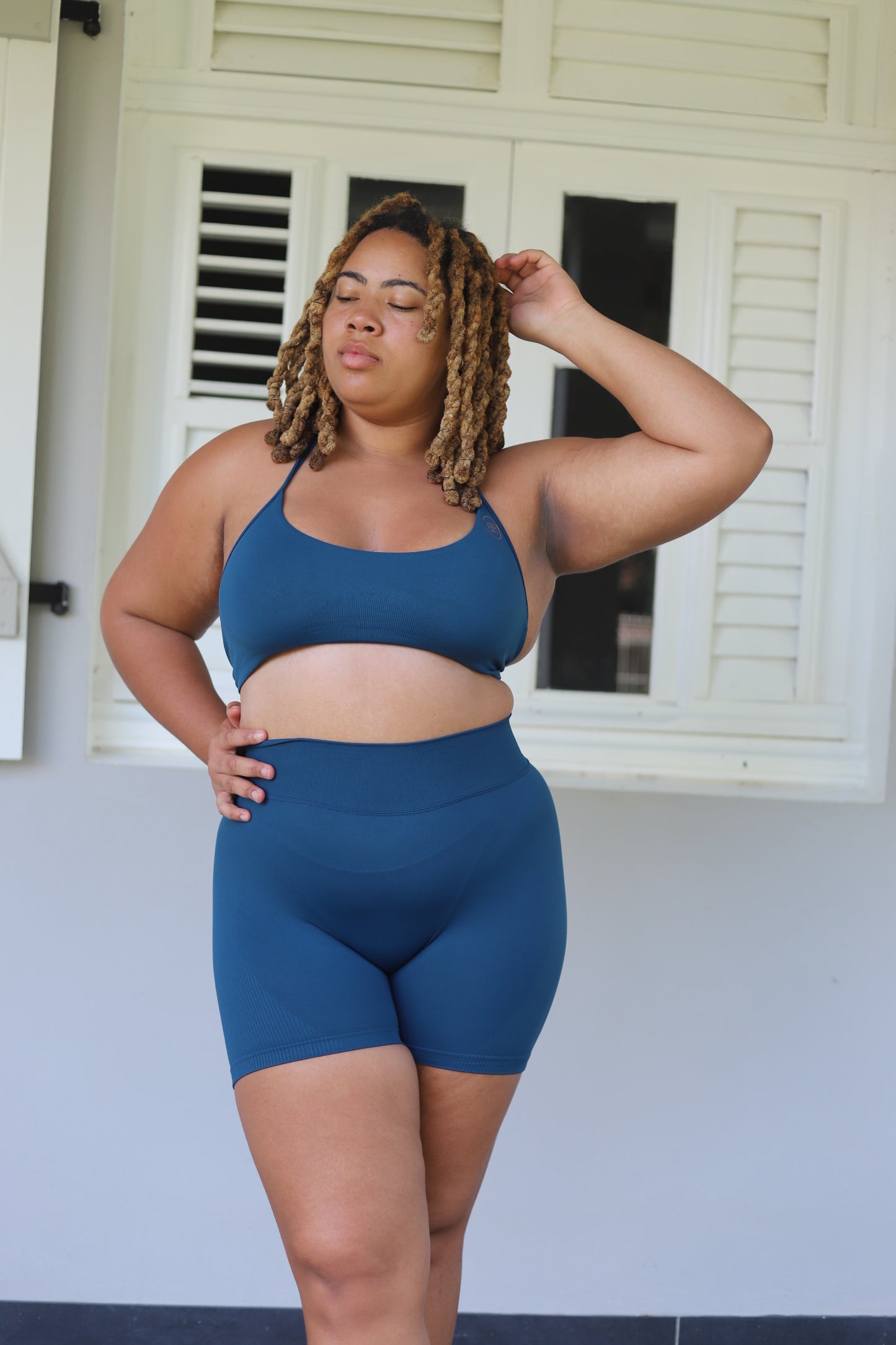 ENSEMBLE « AUSTRIA » SHORT BLEU