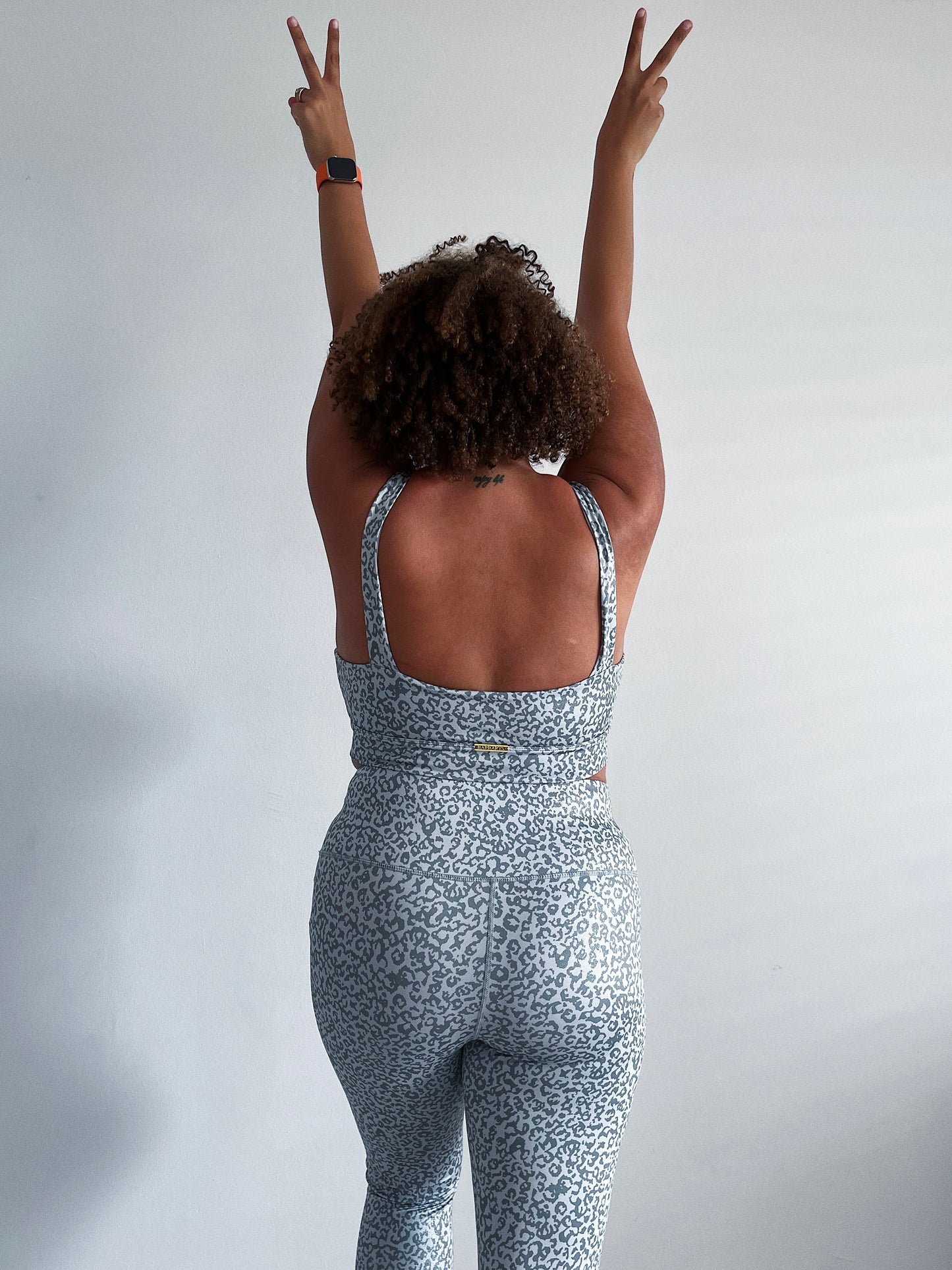 TUNDRA BH- und Leggings-SET
